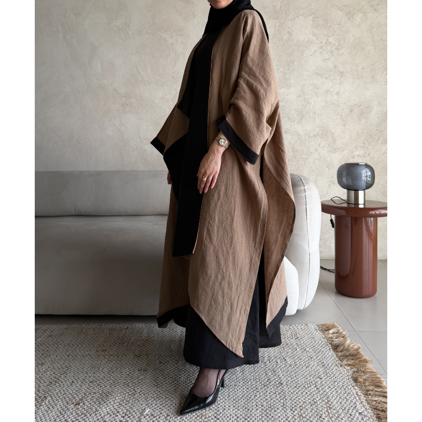#AB-1418-05-black- #abaticollections #abatiboutique #abatiabaya #abayaabati #abatikuwait #abatiqatar #abatisaudi #abatiriyadh #abatidoha #dohaabati #dubaiabati #abudhabiabati #musactabati