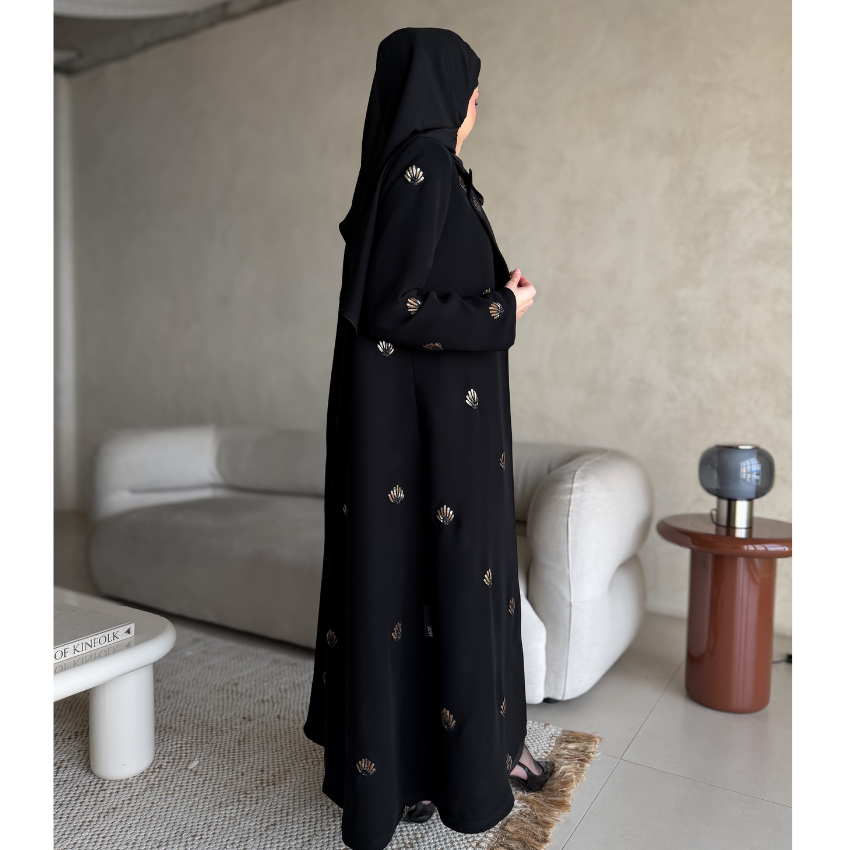 #AB-1420-01-black- #abaticollections #abatiboutique #abatiabaya #abayaabati #abatikuwait #abatiqatar #abatisaudi #abatiriyadh #abatidoha #dohaabati #dubaiabati #abudhabiabati #musactabati